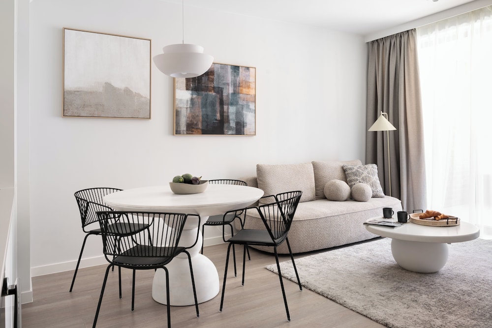 Lion Apartments - City Center
