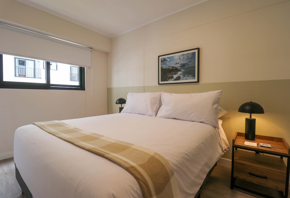 w Exceptional 1BR w Balcony in Barranco