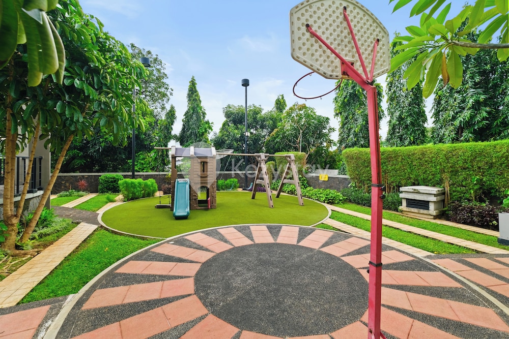 Tovia by Kozystay - Senayan