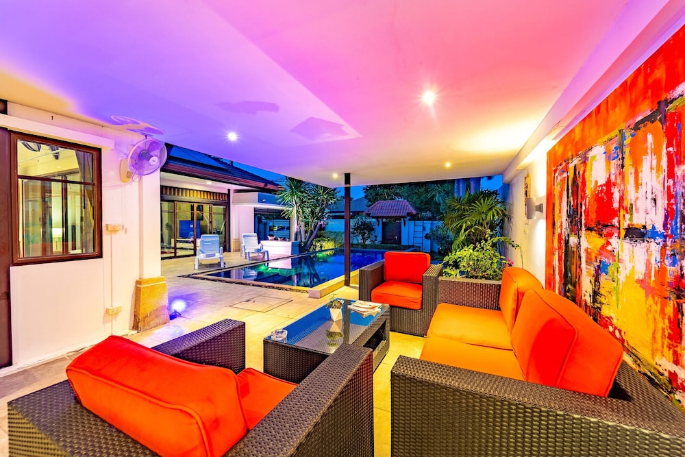 lounge