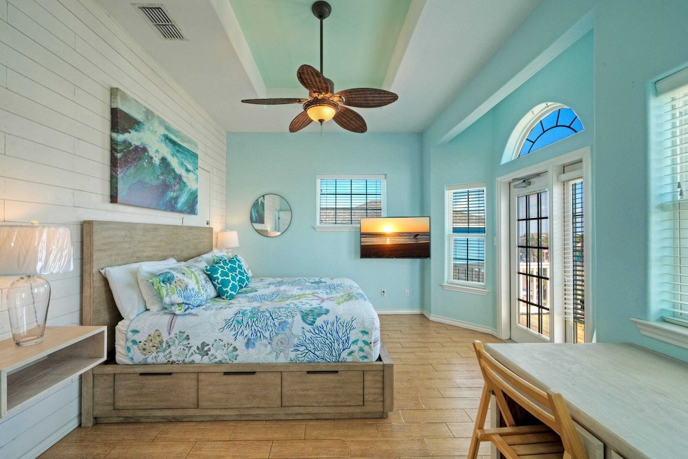 Ocean View Escape w/ Boardwalk + Pool Access Point Break by Avantstay