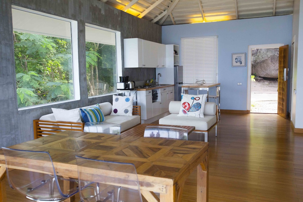 Naroua Villas