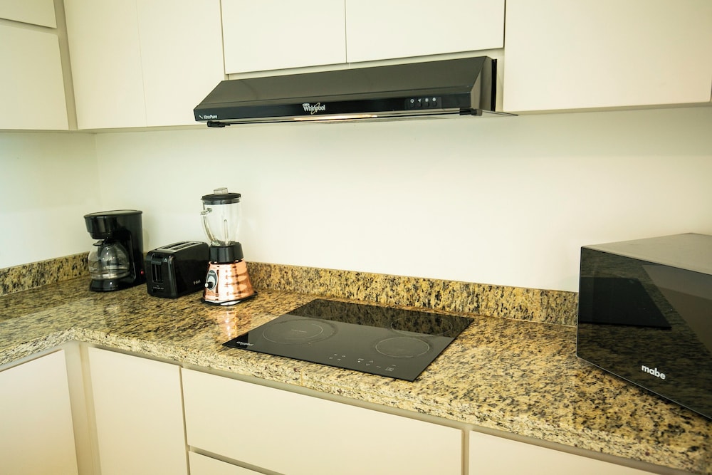 Elegant Condo at Playa Brujas