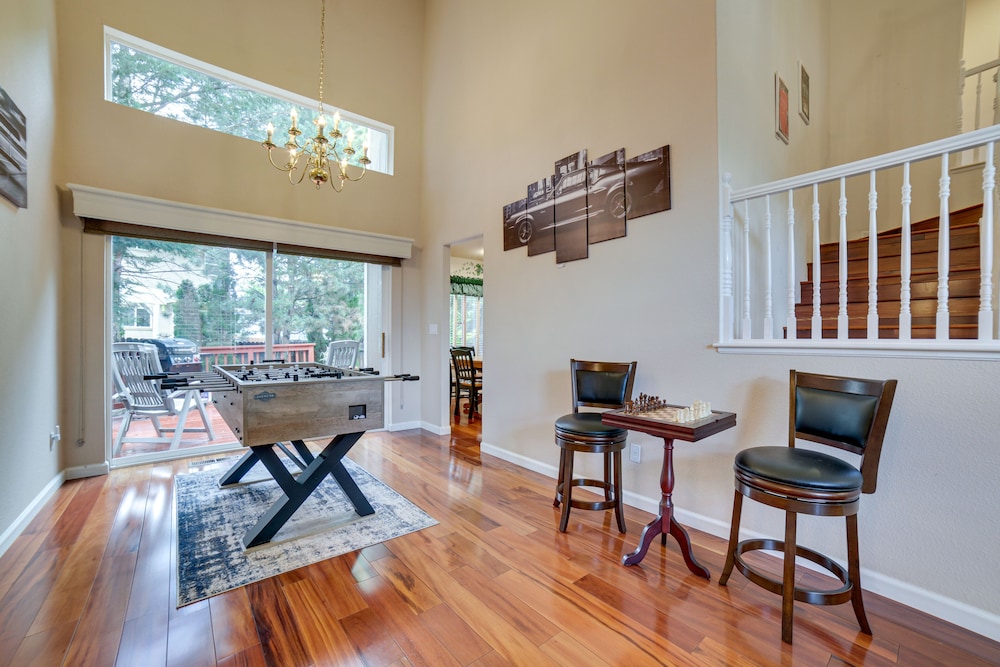 Reno Vacations - Spacious Reno Home w/ Deck 1 Mi to Downtown! - Property Image 4