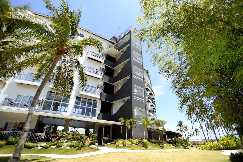 Solea Seaview Resort