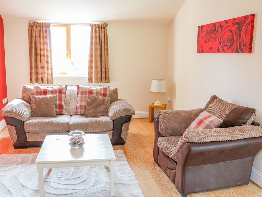 Stonecroft Lodge view 5