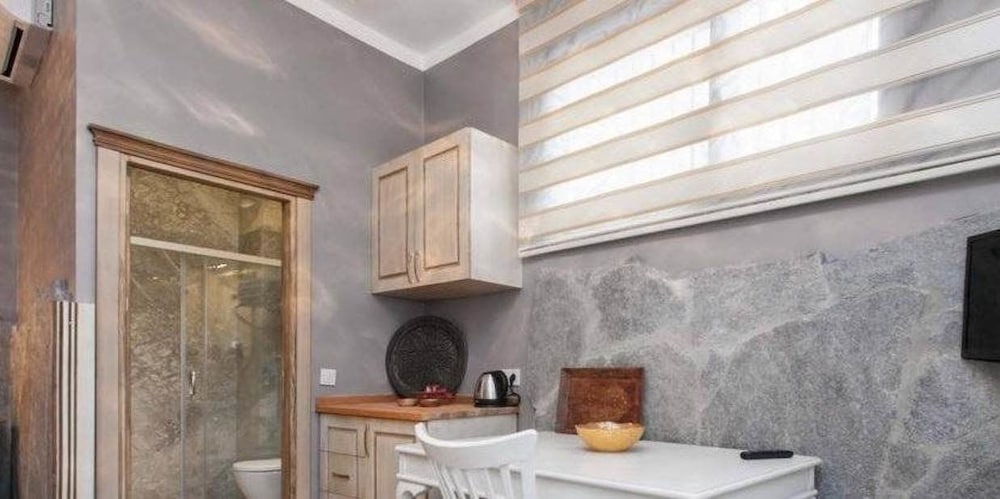 Galatolia Suites - Image 98