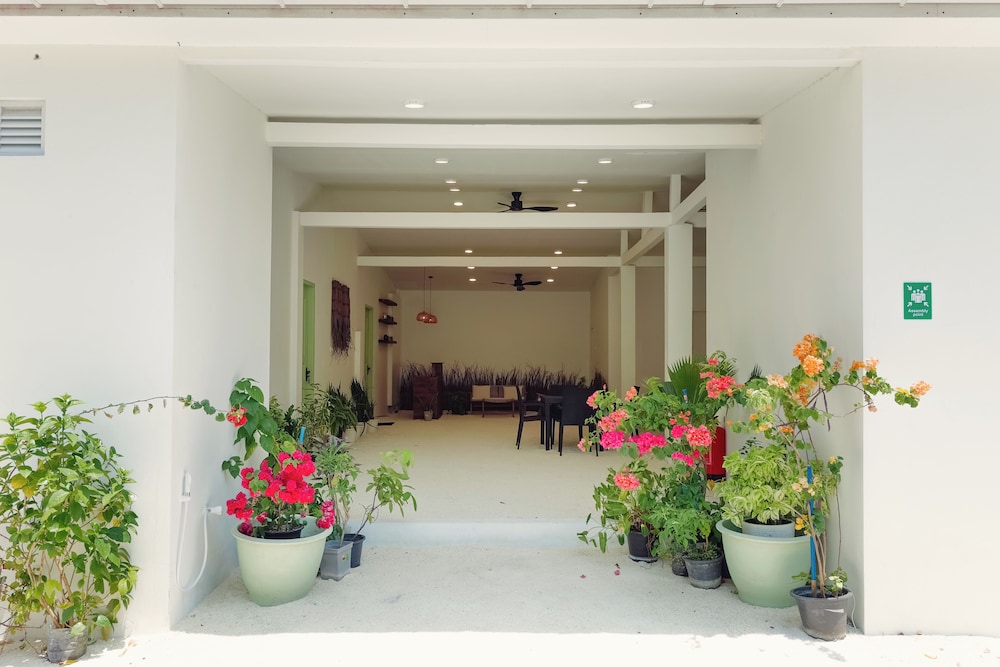 Azul Retreat