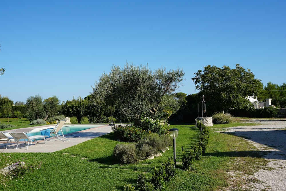 Sunny House Bilo With Pool