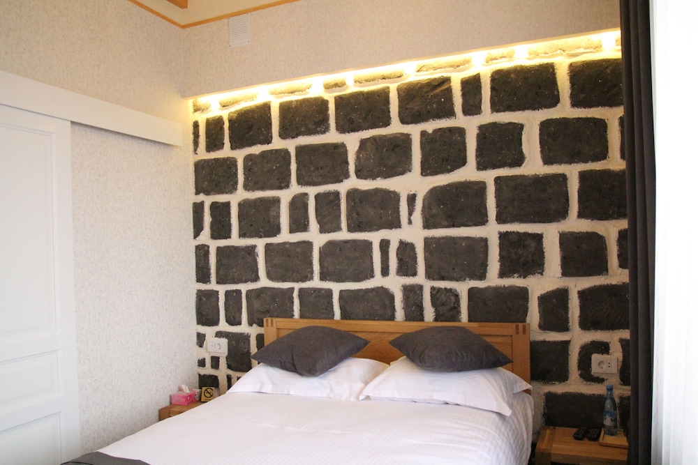 JINJOTEL Boutique Hotel