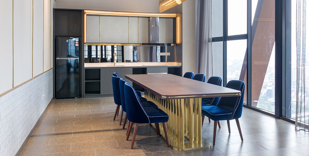 Scarletz Suites by Travelet Experience