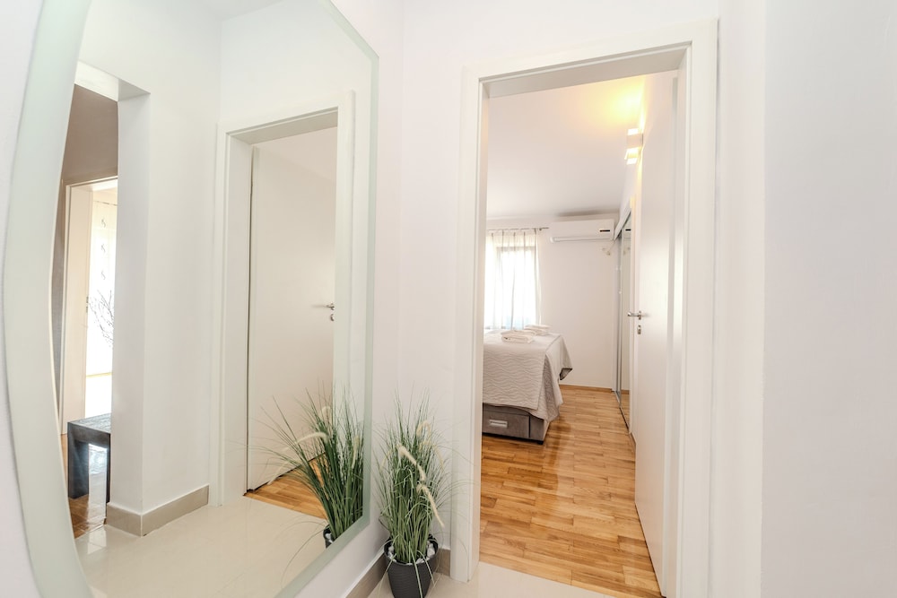Apartments Grbic