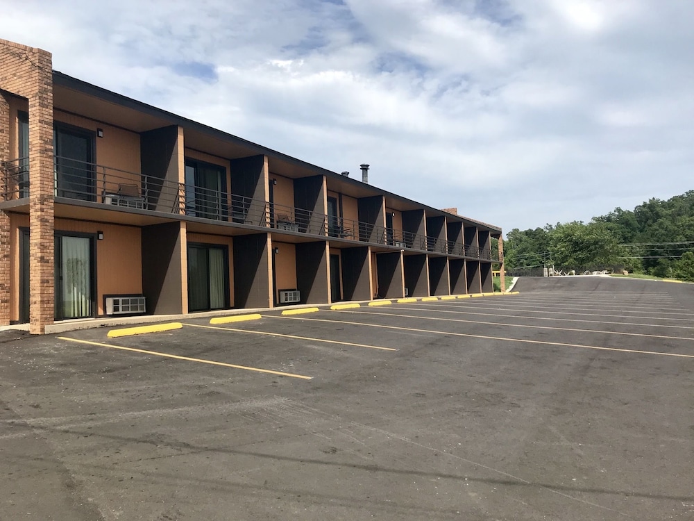 D'Arbonne Lake Motel - Property Image 5