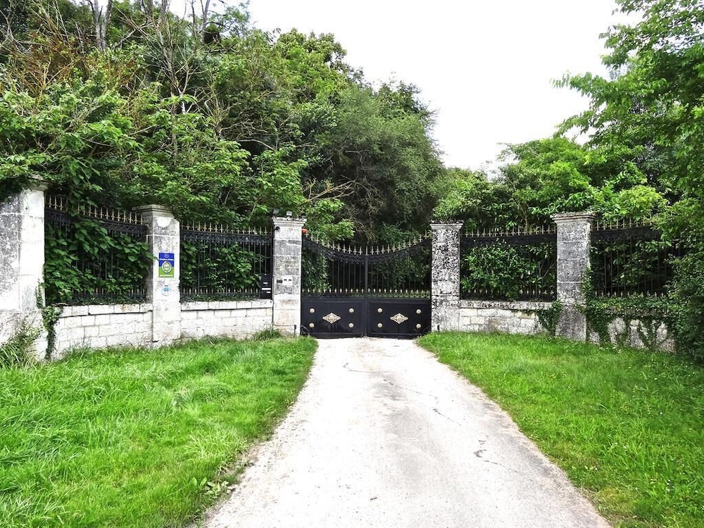 Château les Vallées