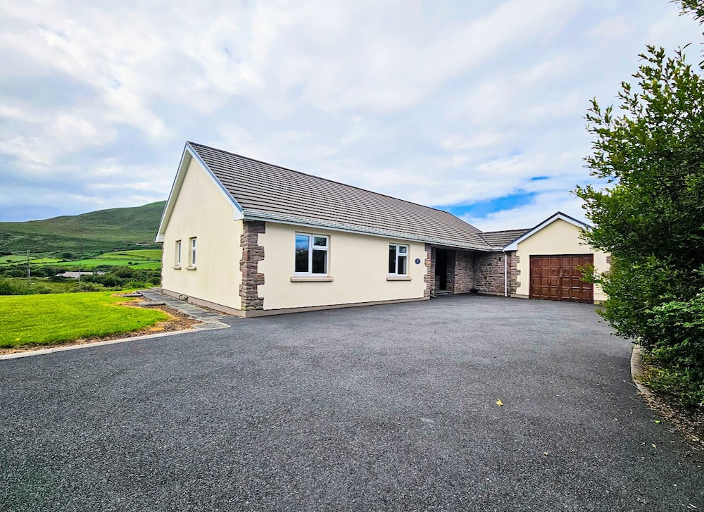 Lark Rise Holiday Home Glenbeigh