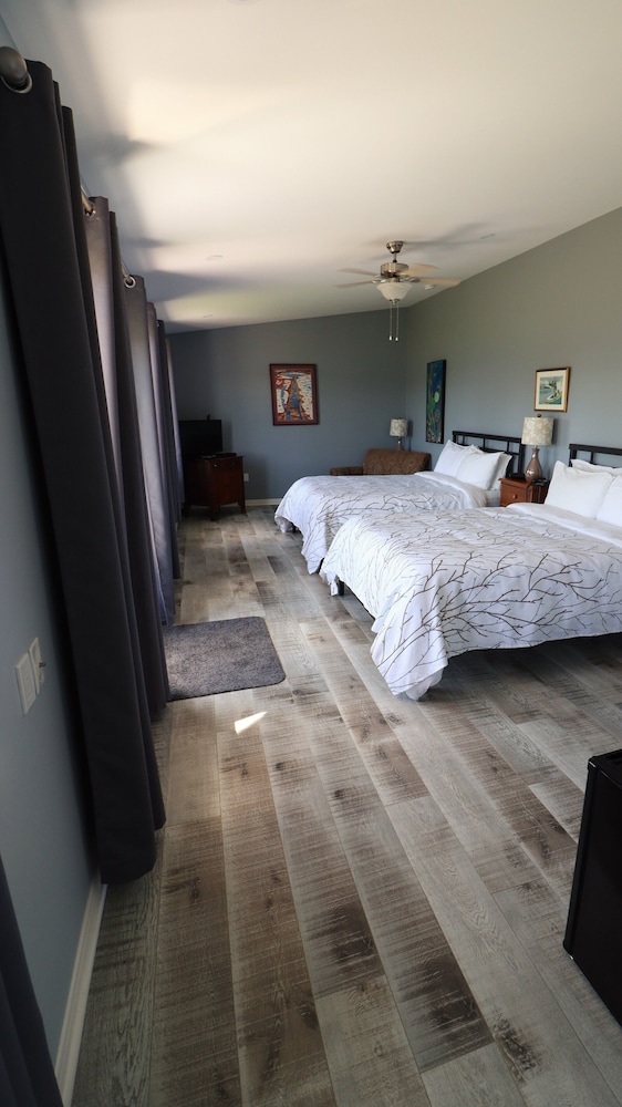Seawind Landing Country Inn