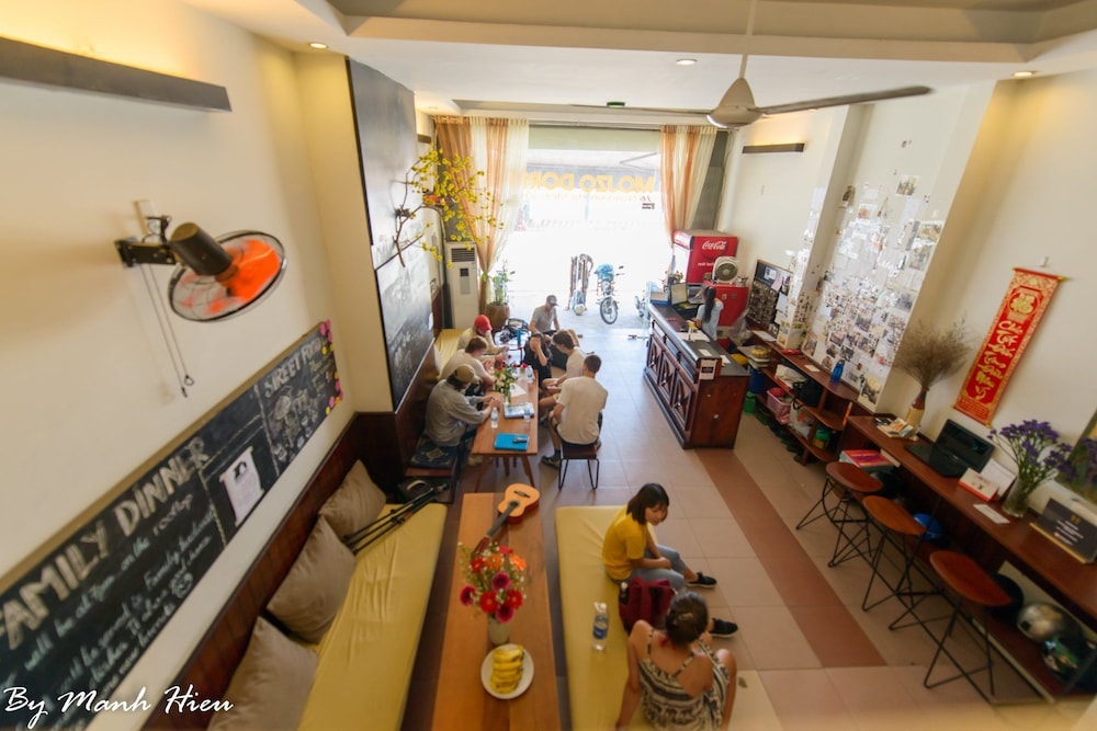 Mojzo Dorm - Hostel