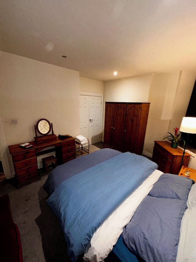 Edinburgh Cozy Apartment Retreat