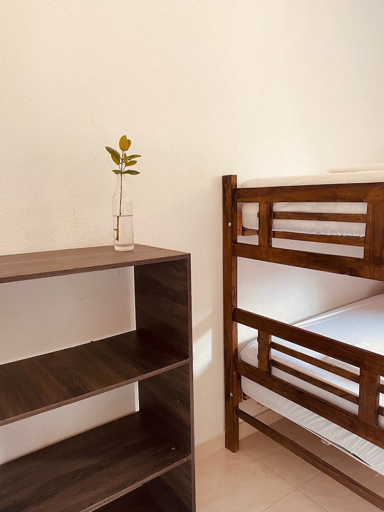 Casa Guiwa Hostel