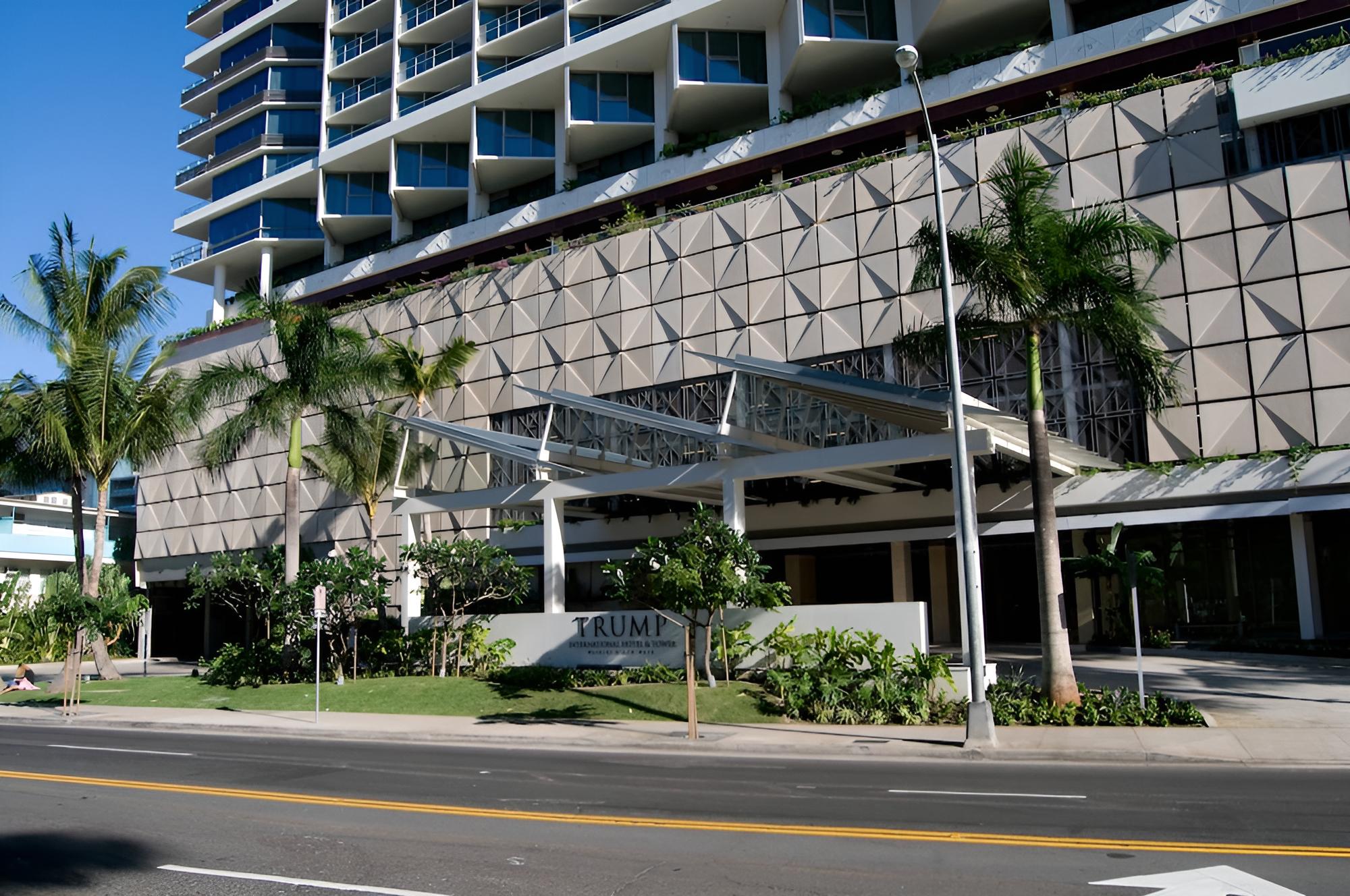 Jet Luxury @ The Trump Waikiki