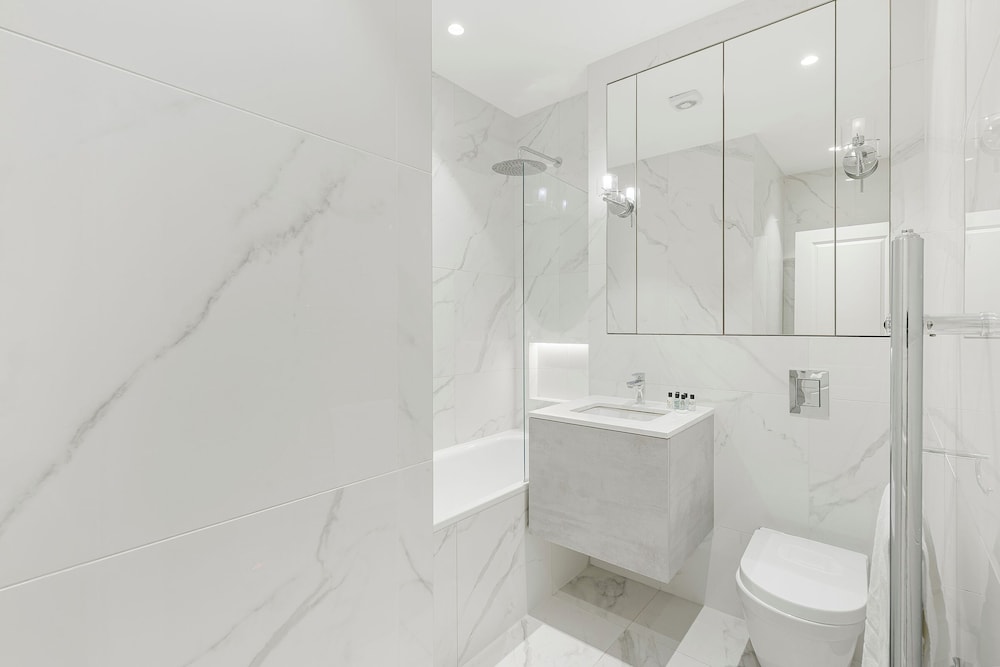 Collingham Road - 1 Bedroom Apartment III