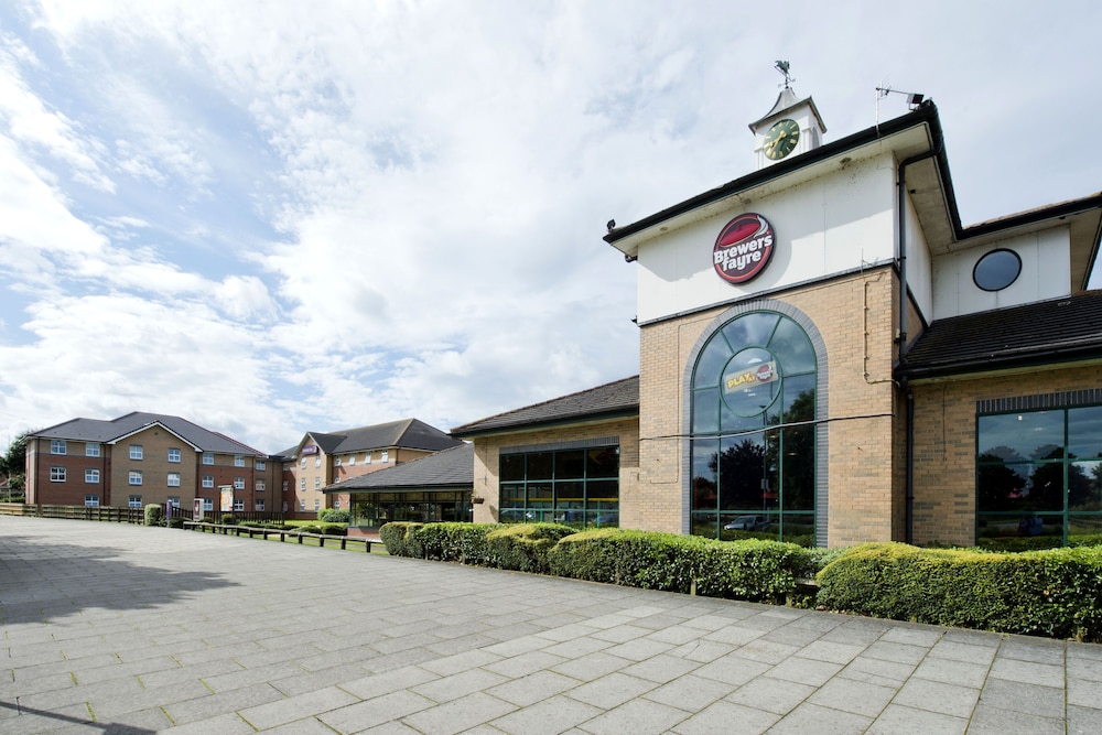 Premier Inn Doncaster Central East 3