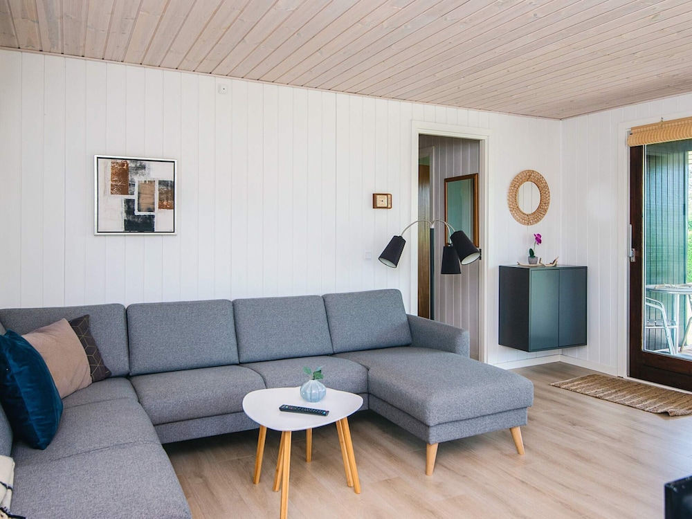 6 Person Holiday Home in Juelsminde