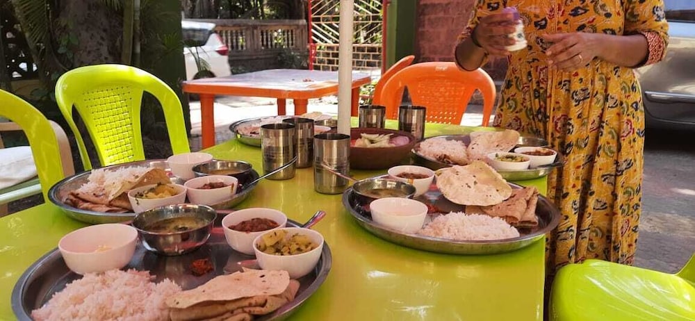 Saanj Retreat - A Weekend Home Stay