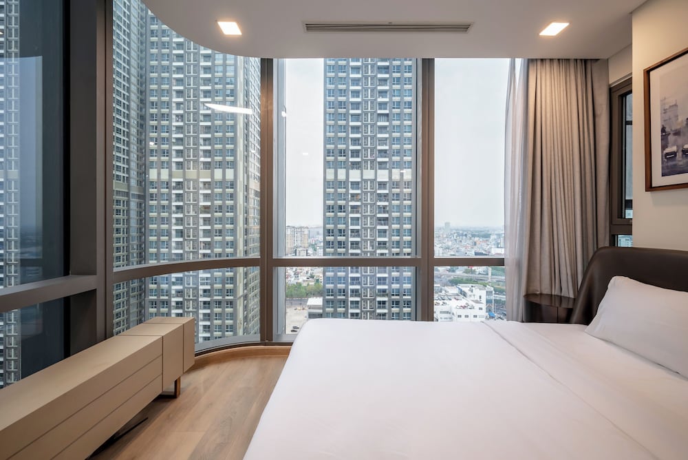 Landmark 81 Luxury - SaigonHomes