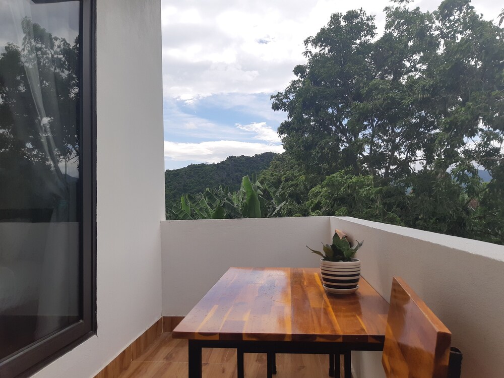 Diep Le Homestay