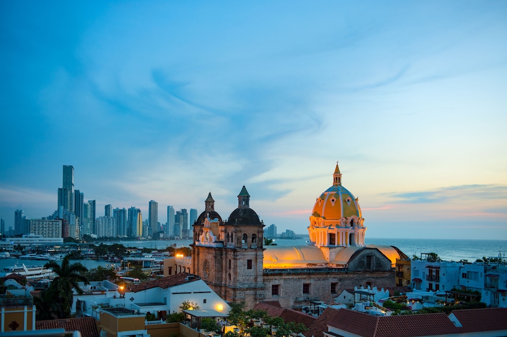 Santo Domingo Condos by Velvet Luxury view 2
