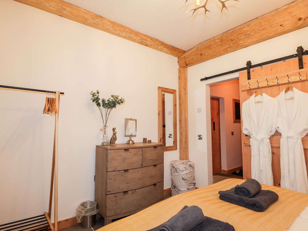 Pine Marten Lodge