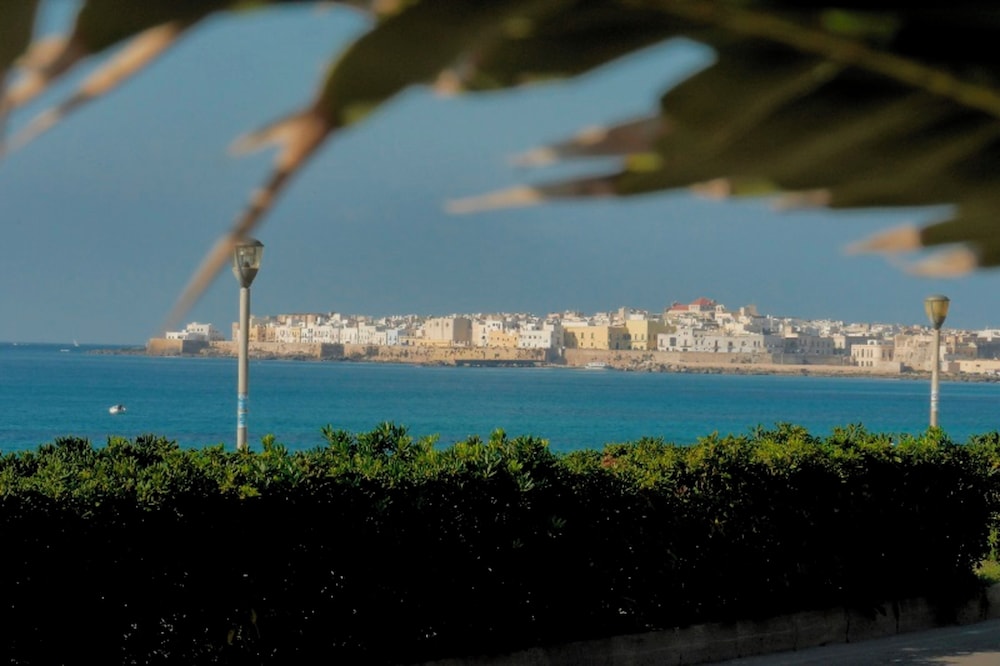 Seafront Apartment in Baia Verde Near Gallipoli