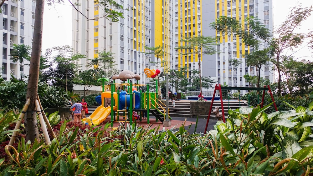 2BR + Sofa Bed The Springlake Summarecon Bekasi Apartment, เบคาซี - 18