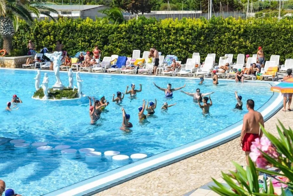 Villaggio Pineta al Mare - Campground