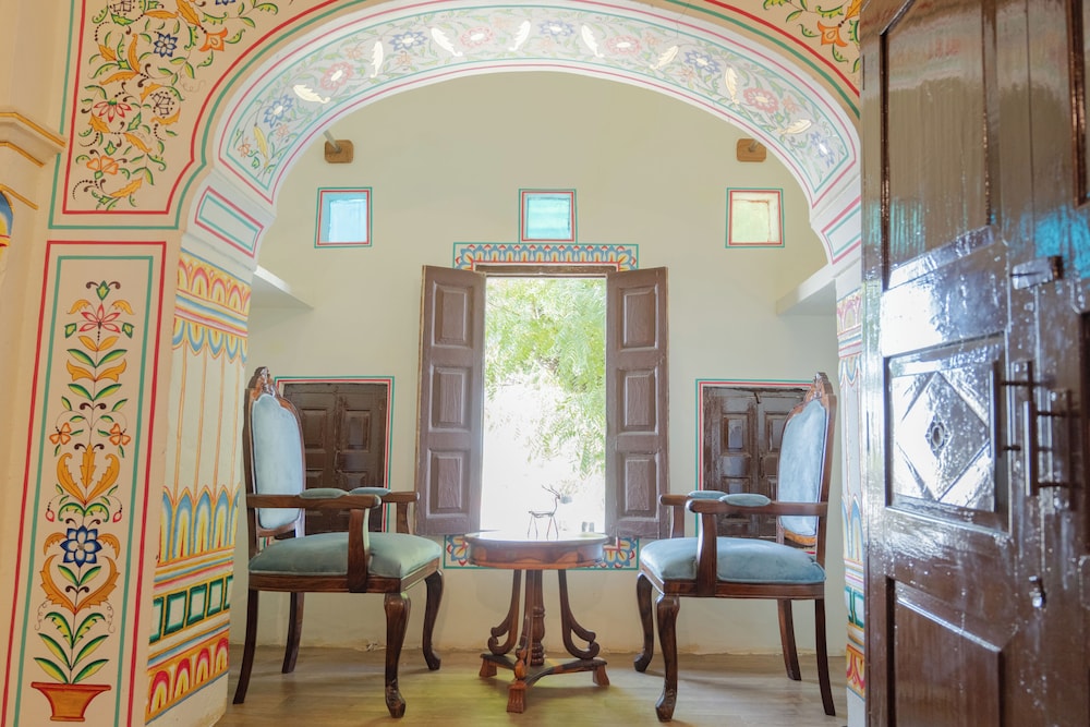 Jeevan Haveli Heritage Hotel And Museum
