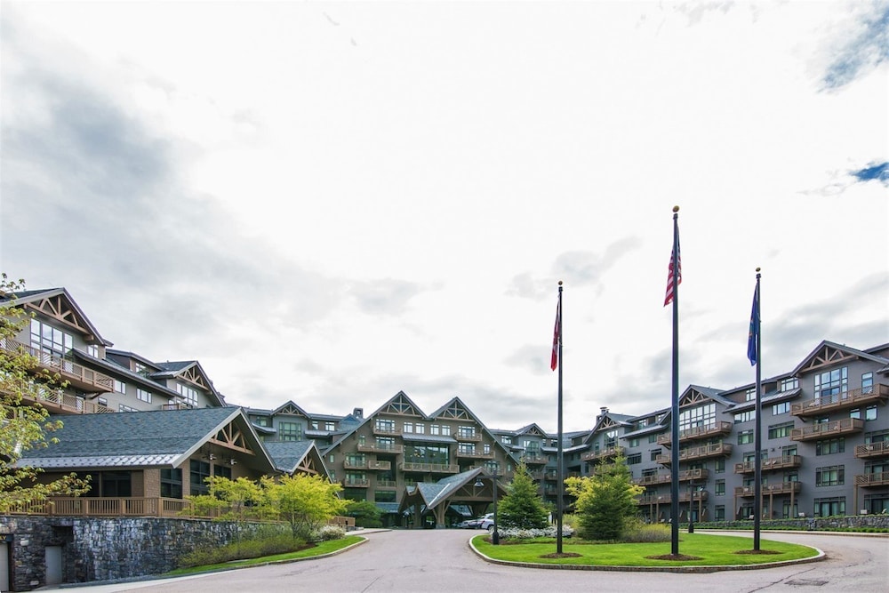 1228 Studio at The Lodge at Spruce Peak