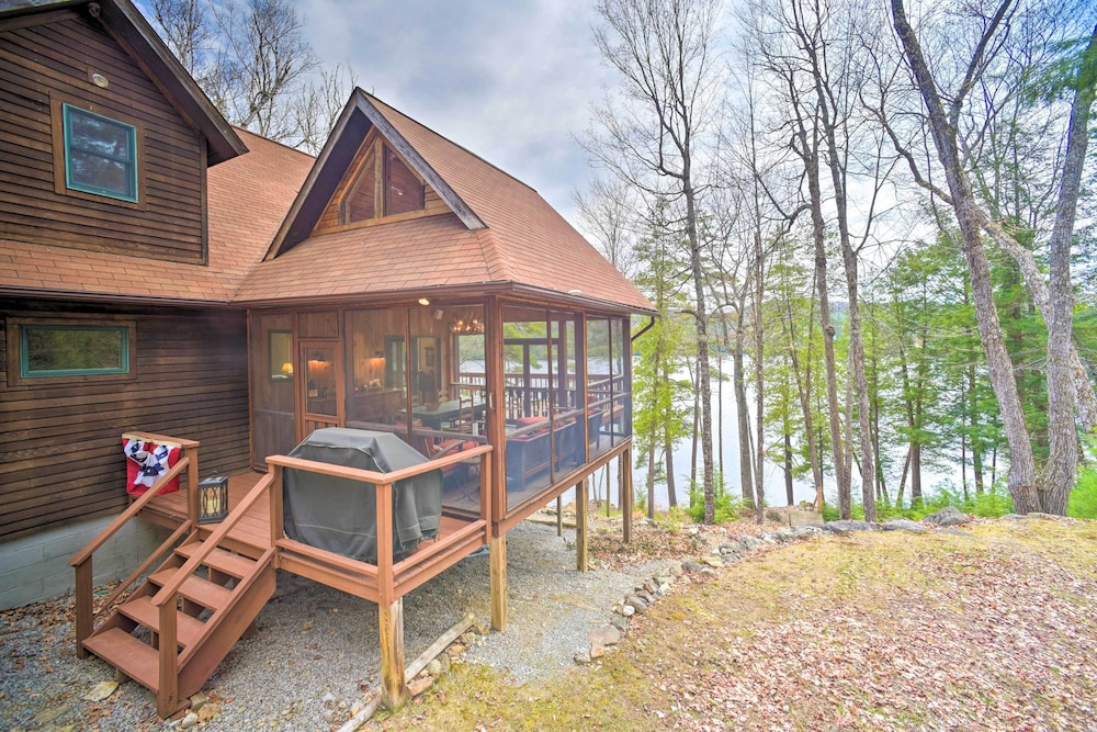 Adirondack Oasis: Lake House w/ Dock + Deck!