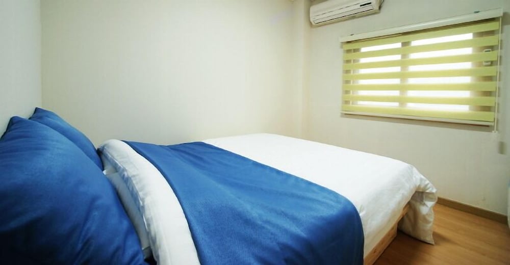 Gotjawal Geomun Oreum Pension