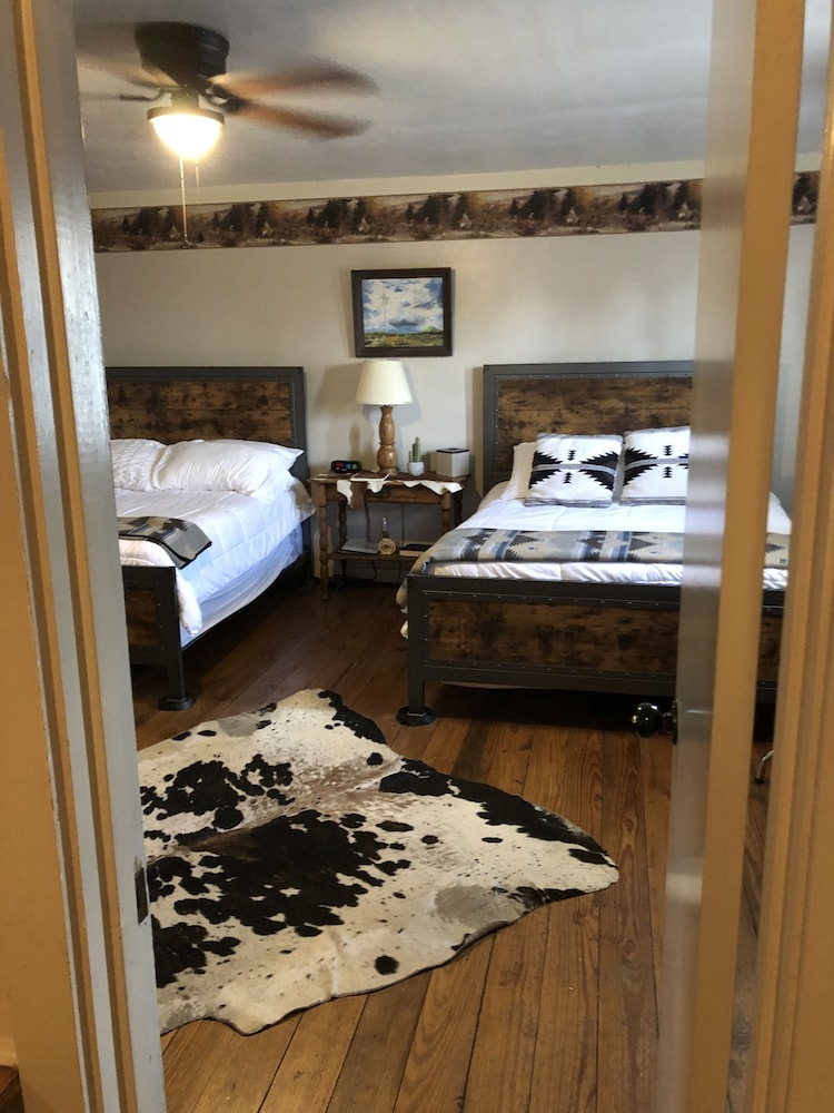 Fort Davis Drug Store Hotel