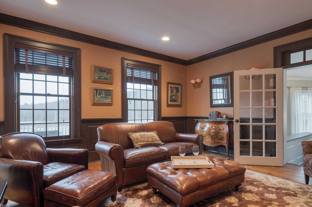 Secluded Berkshires Estate + Private Pond/pool,theater, Gym Sunny Pond