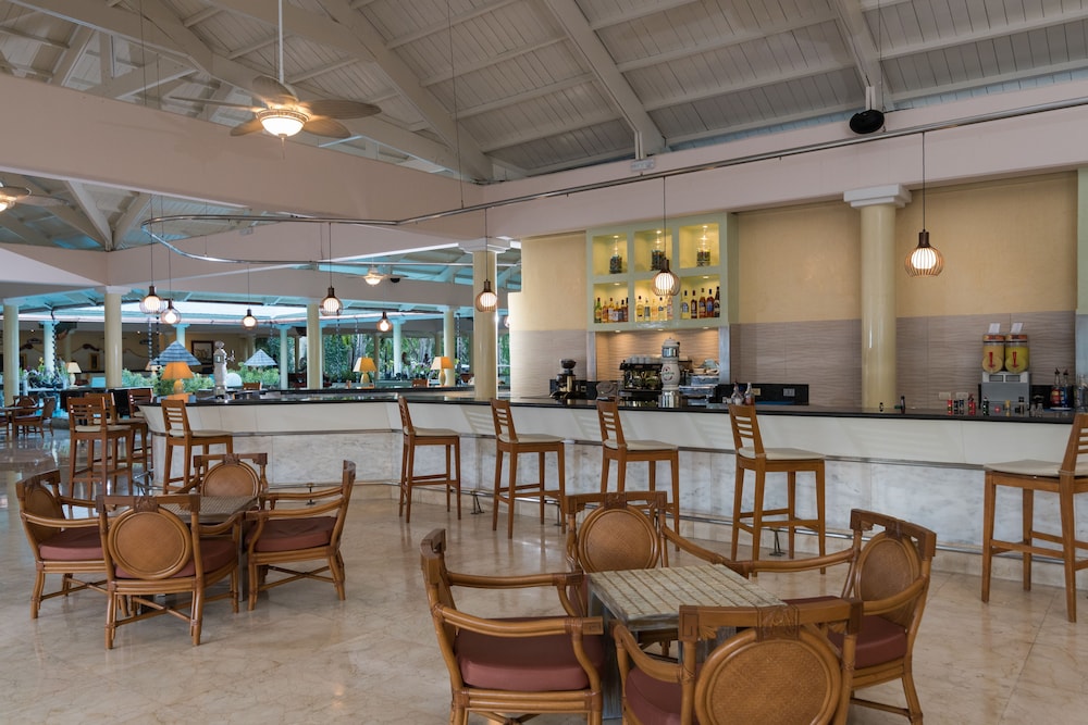 Punta Cana Vacations - Iberostar Waves Punta Cana - All Inclusive - Property Image 75