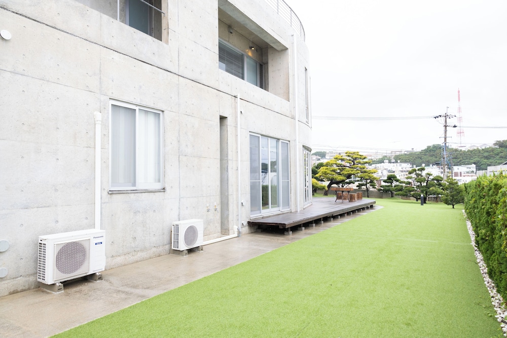 Urban View Villa