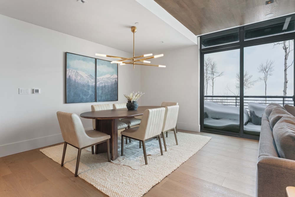 Argent at Deer Valley Resort - Three Bedroom Deluxe #205 3 Condo