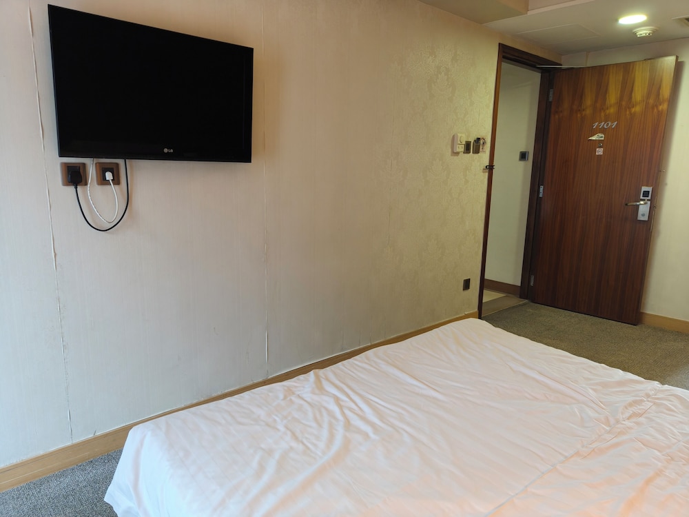 H1 hotel