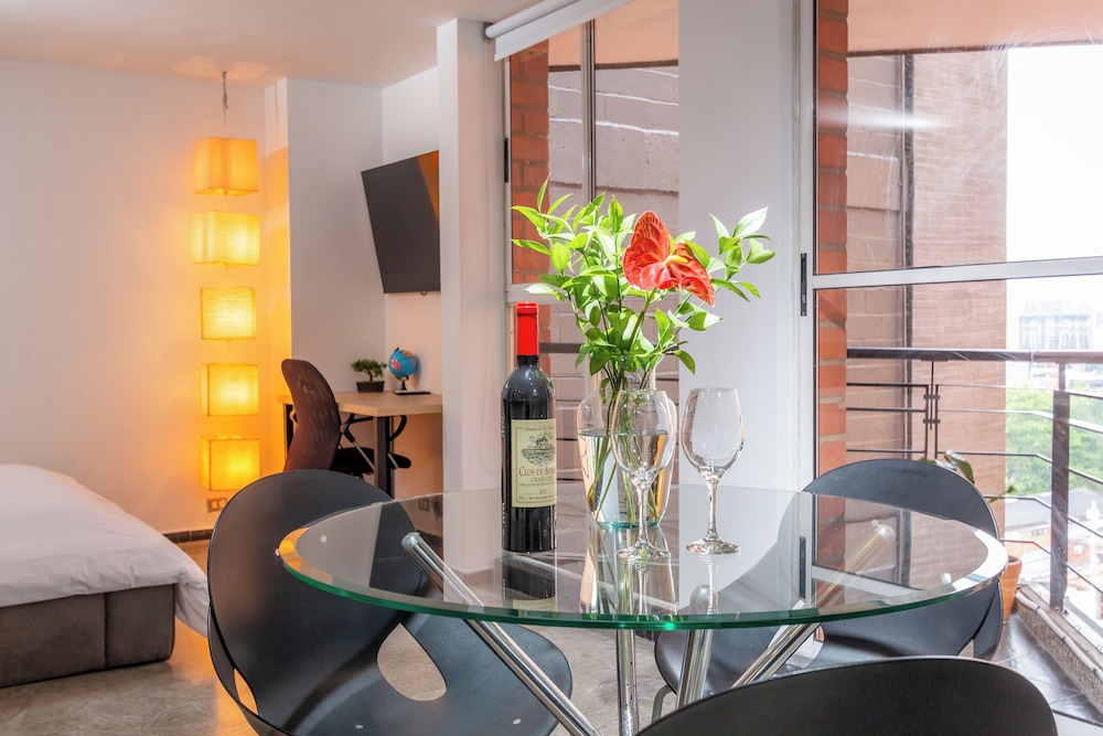Edificio Casa Roma by Host Medellin