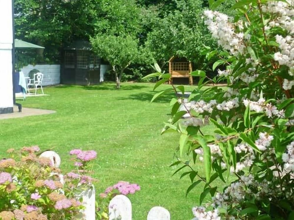 Severn Bank Lodge view 2