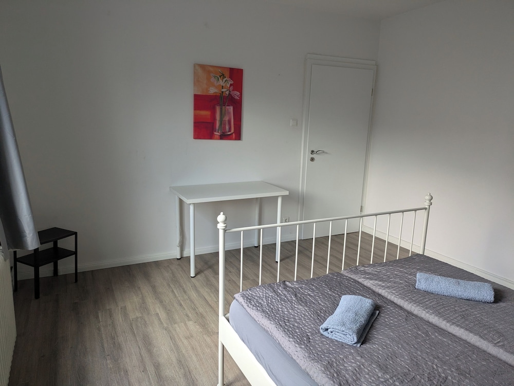 NestOaseWHV Zimmer zw.City und Südstrand