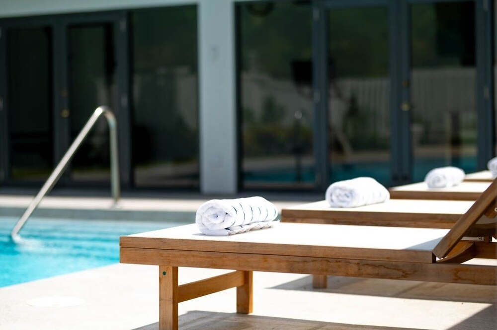Moonflower by BSL Rentals