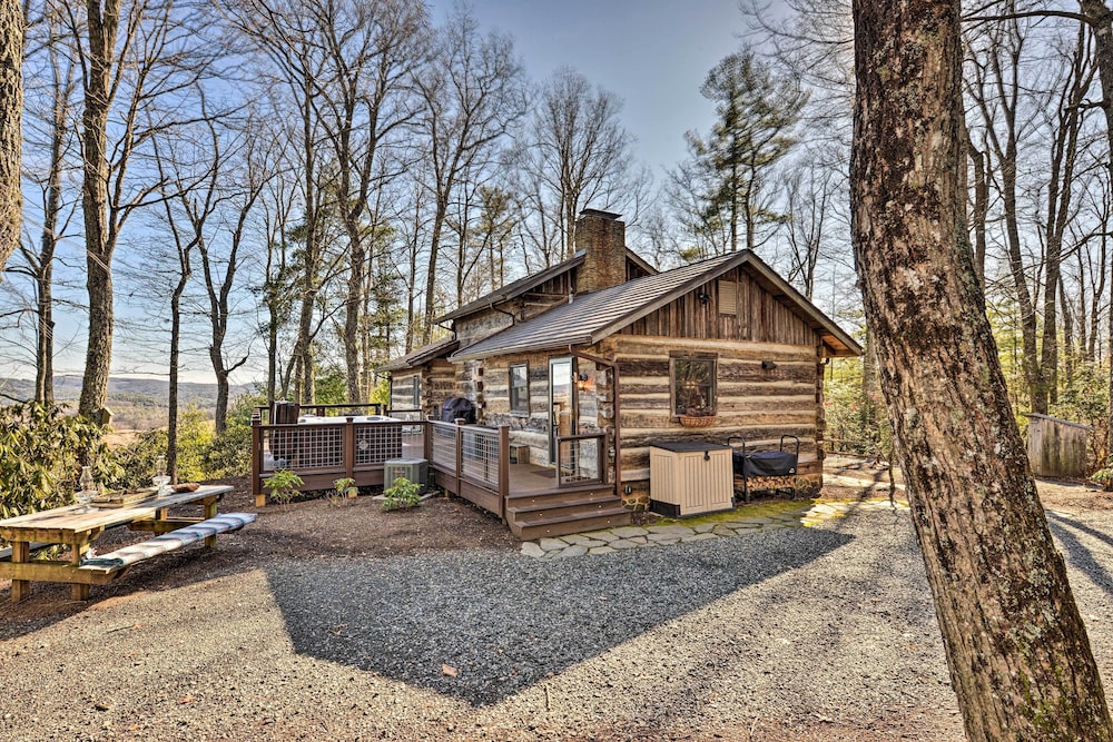 Cabin Near Boone w/ Hot Tub  Mountain Views - Property Image 1